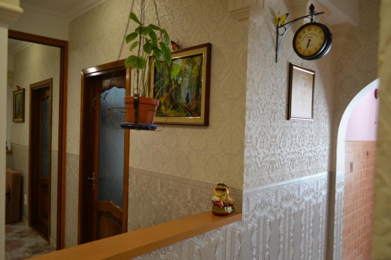 Executive Suite In The Centre 테르노필 외부 사진