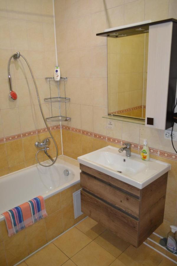 Executive Suite In The Centre 테르노필 외부 사진